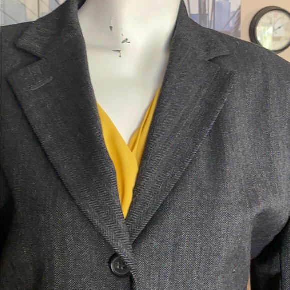 Lauren Ralph Lauren 2 pic Set Skirt and Jacket size 10 - Picture 13 of 16